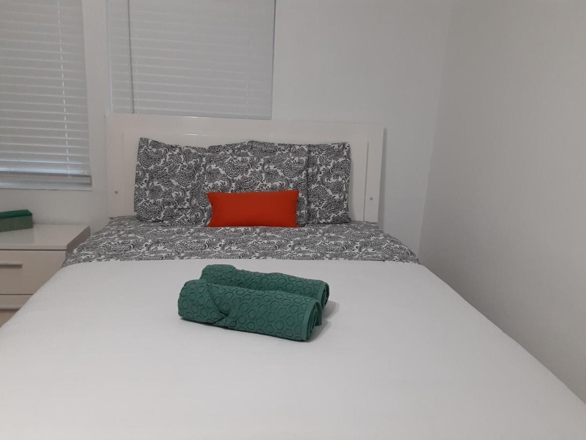 Singer Island Inn Studio/ Walk To The Beach Уест Палм Бийч Екстериор снимка